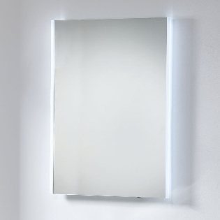 Warwick Mirror with Integrated Side Lights, Anti-Mist Pad &
Sensor Switch - 500 x 700mm

